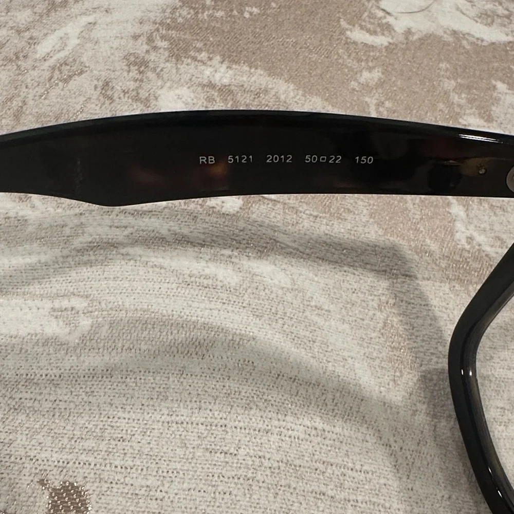 Ray-Ban Black Wayfarer Glasses